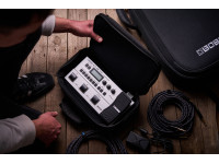 <b>BOSS CB-BM-S Saco Almofadado Universal para Pedaleiras Multi-Efeitos de guitarra elétrica e baixo</b> <b>BOSS CB-BM-S Saco Almofadado Universal para Pedaleiras Multi-Efeitos de guitarra elétrica e baixo</b>